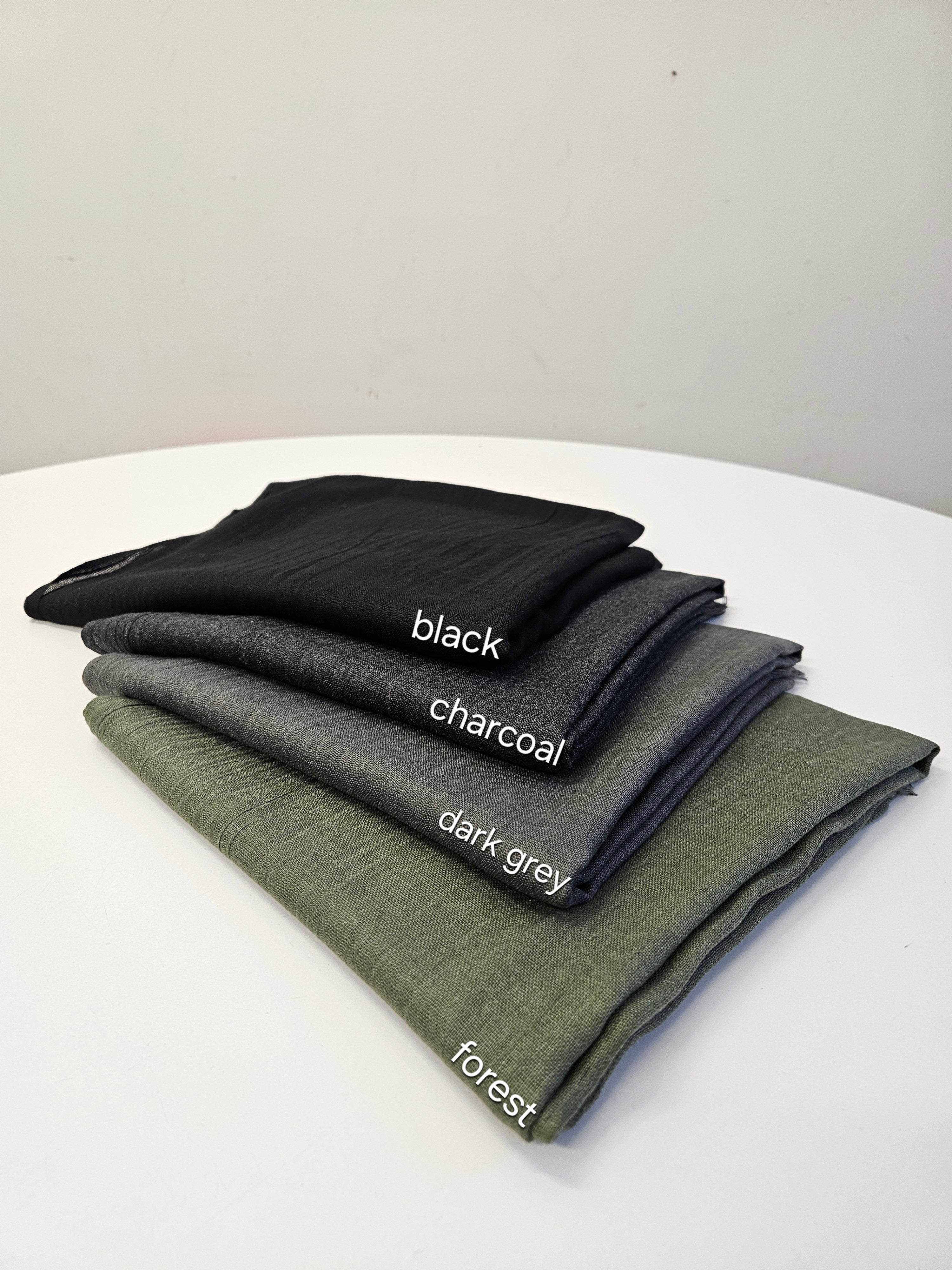 TRENDING MODAL HIJABS