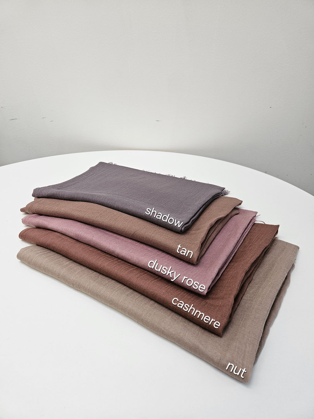 TRENDING MODAL HIJABS