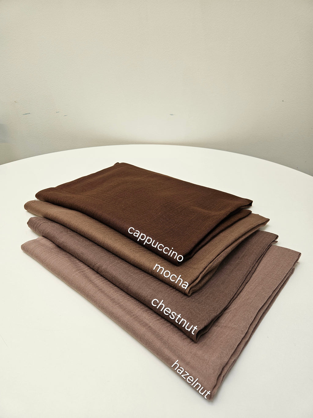 TRENDING MODAL HIJABS