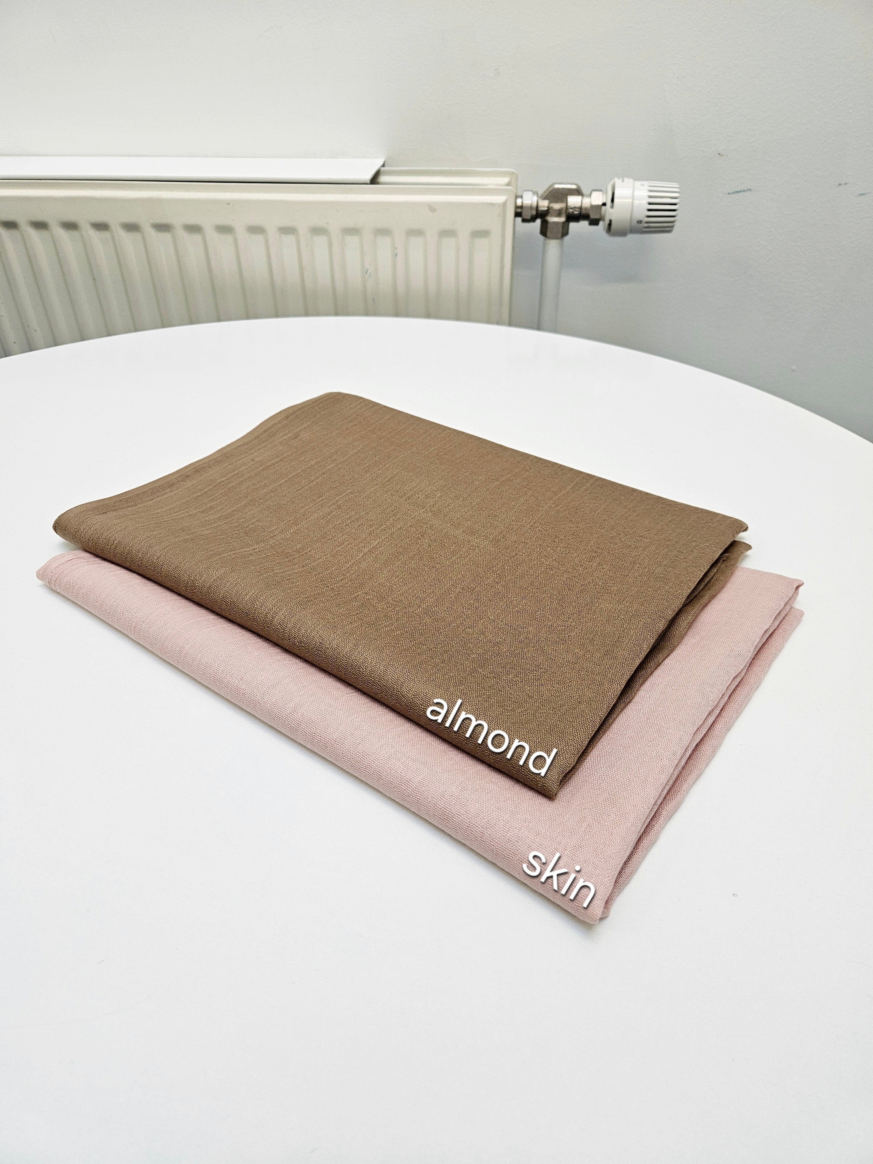 TRENDING MODAL HIJABS