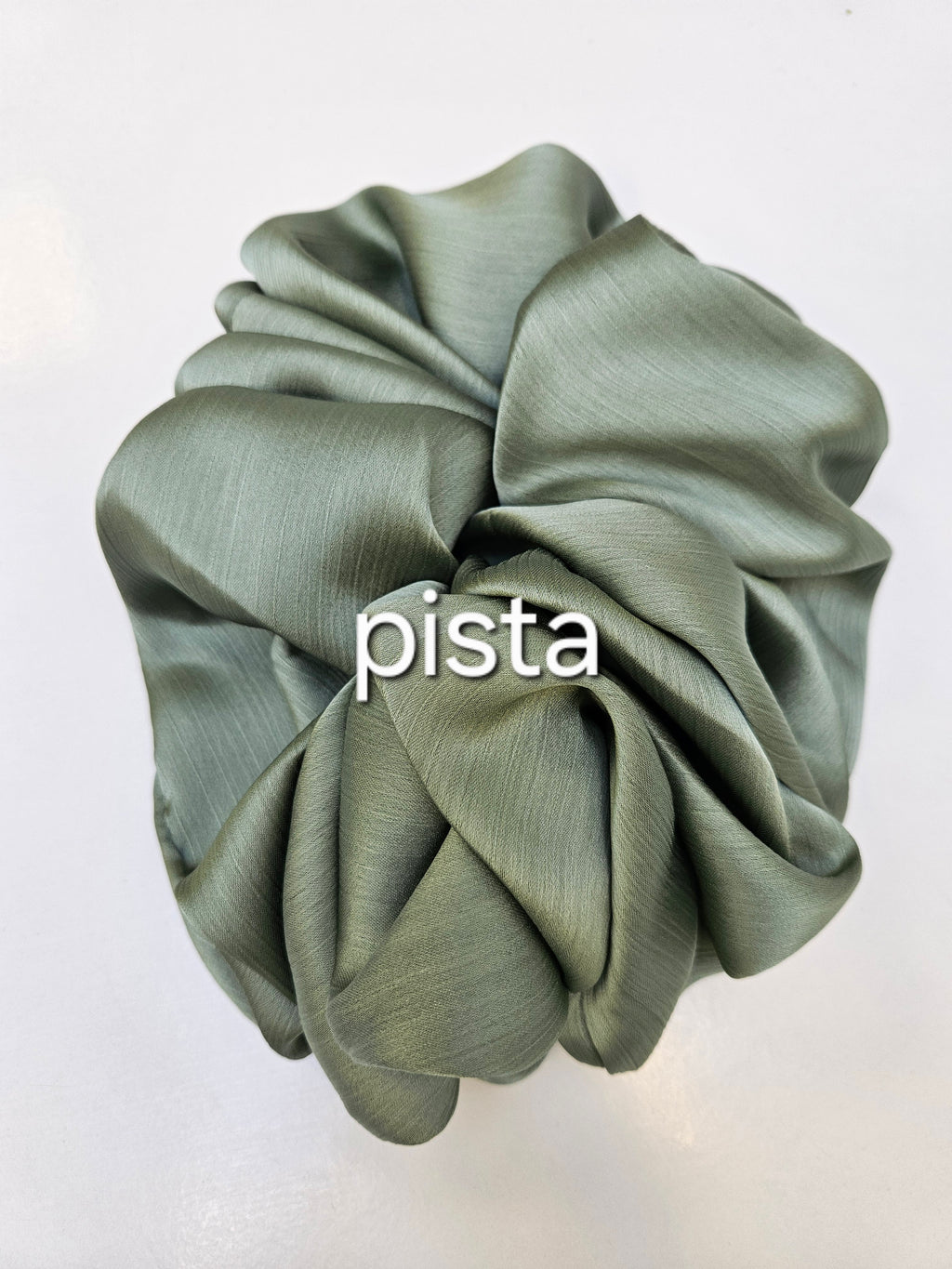 LUXURY HAIR SATIN SCRUNCHIE VOLUMISER