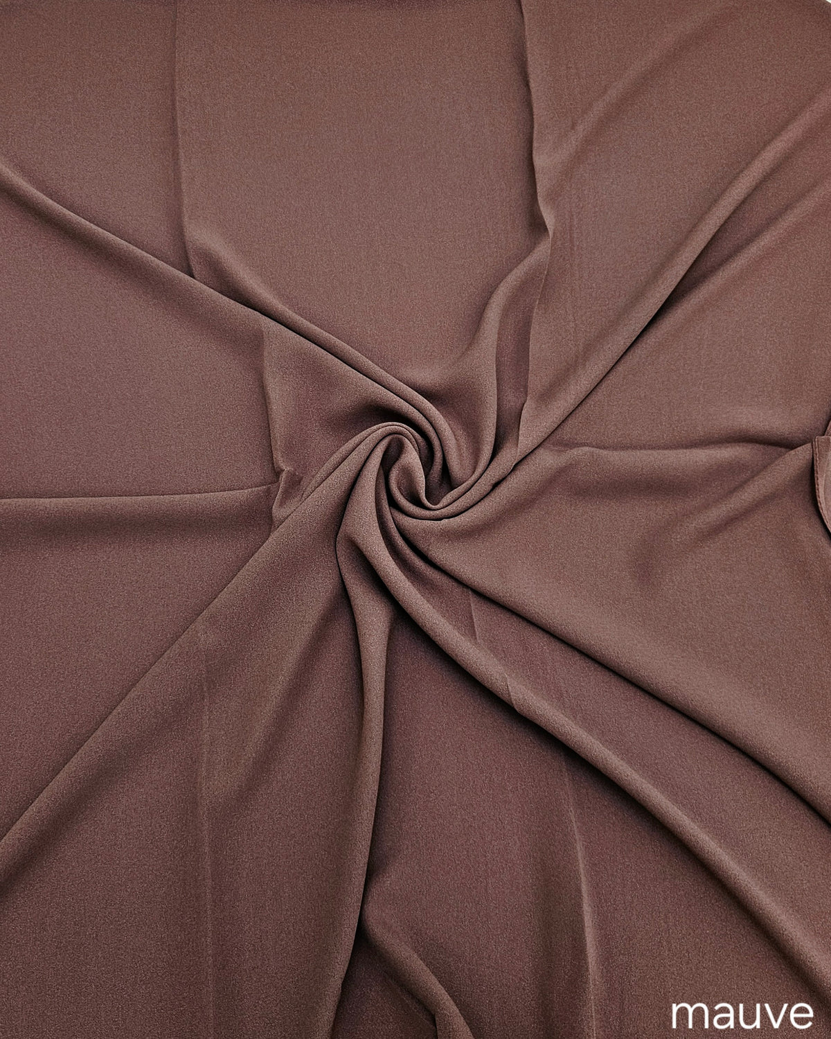 PREMIUM LIQUID CHIFFON HIJAB – STRETCHY, LIGHTWEIGHT & ELEGANT