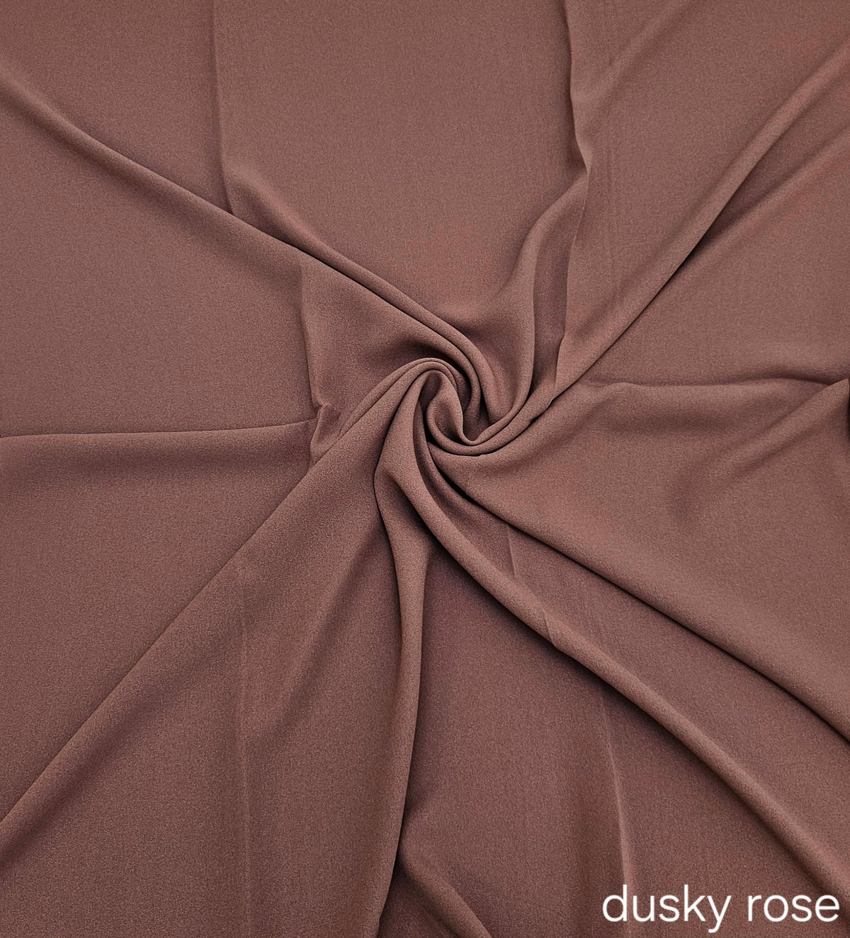 PREMIUM LIQUID CHIFFON HIJAB – STRETCHY, LIGHTWEIGHT & ELEGANT